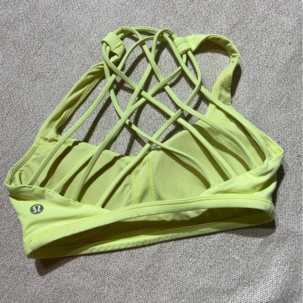 SOLD Lululemon Free To Be *Wild Sports Bra - Picture 4 of 5